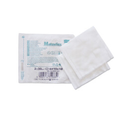 Matopat Matovlies 30g 4vrstvé netkané kompresy 10 x 10 cm sterilní, 2 ks